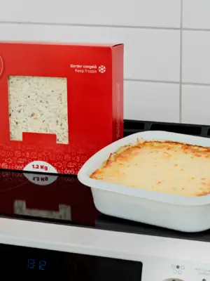 Repas familial de lasagne